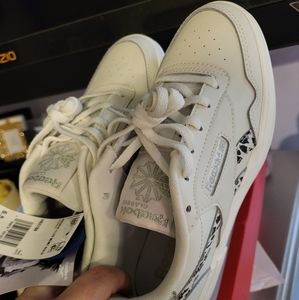 Reebok classic club w animal print